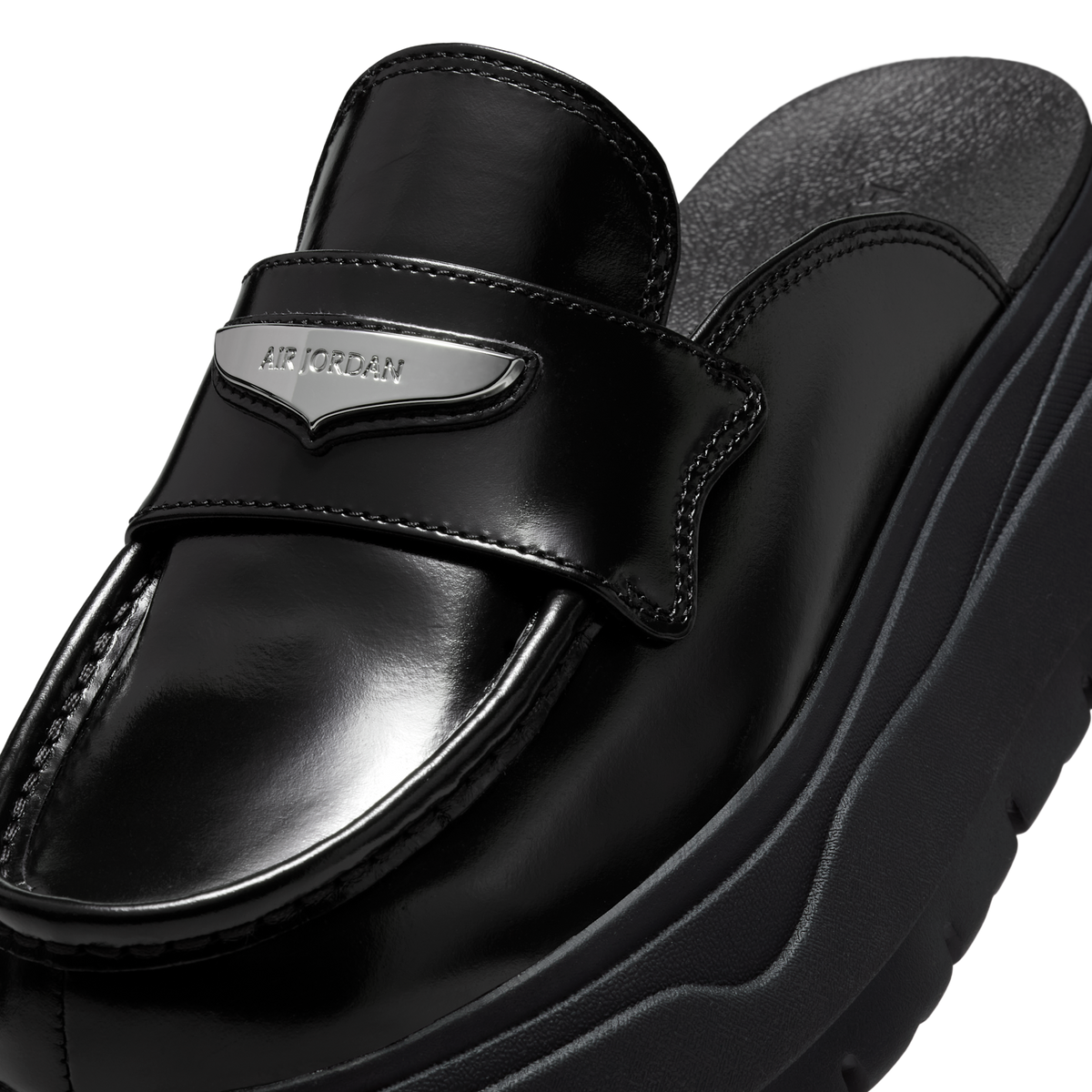 Jordan Mule Black Metallic Silver (Women's)