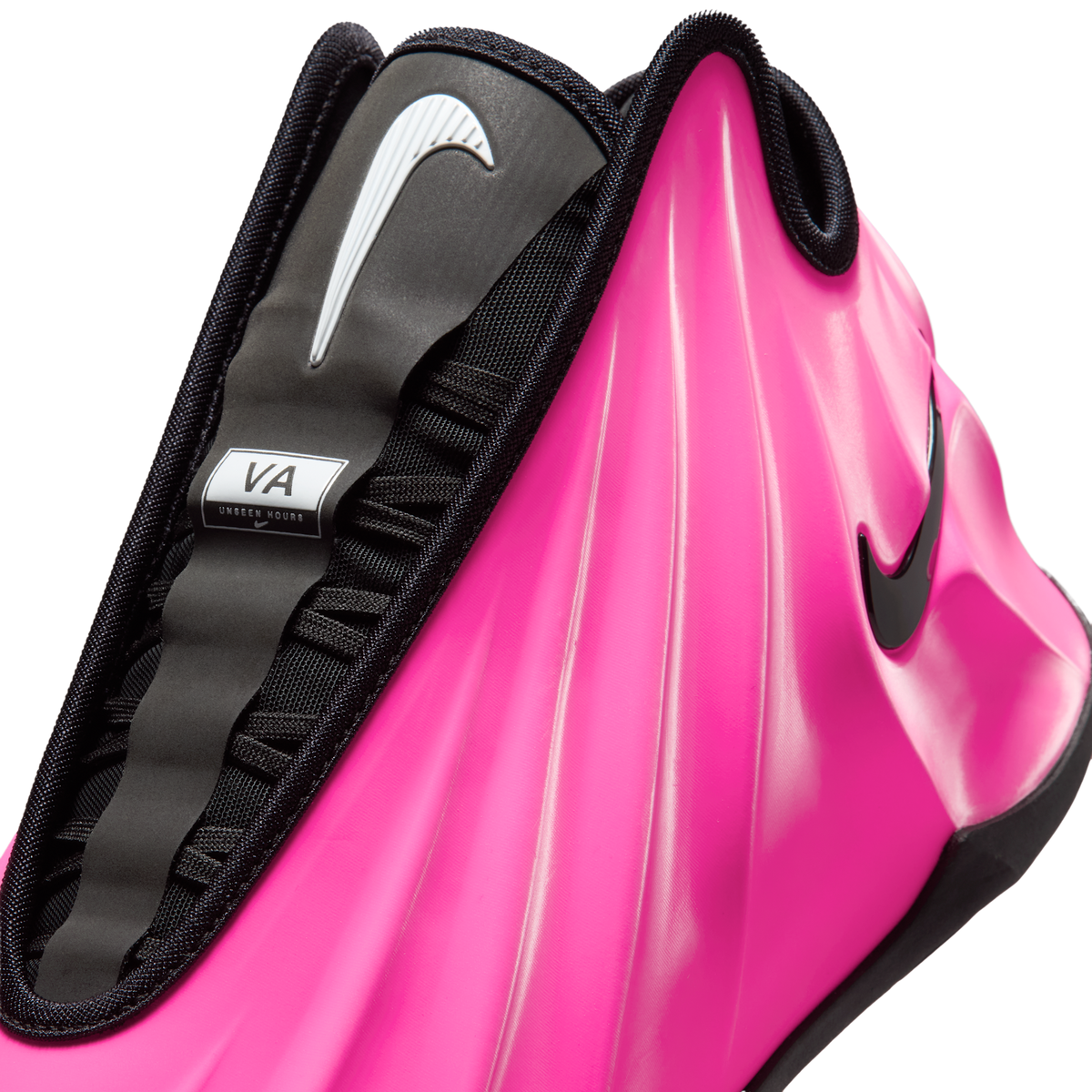 Nike GT Future Hyper Pink