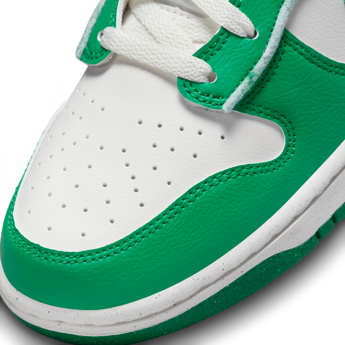 Nike Dunk High SE Stadium Green