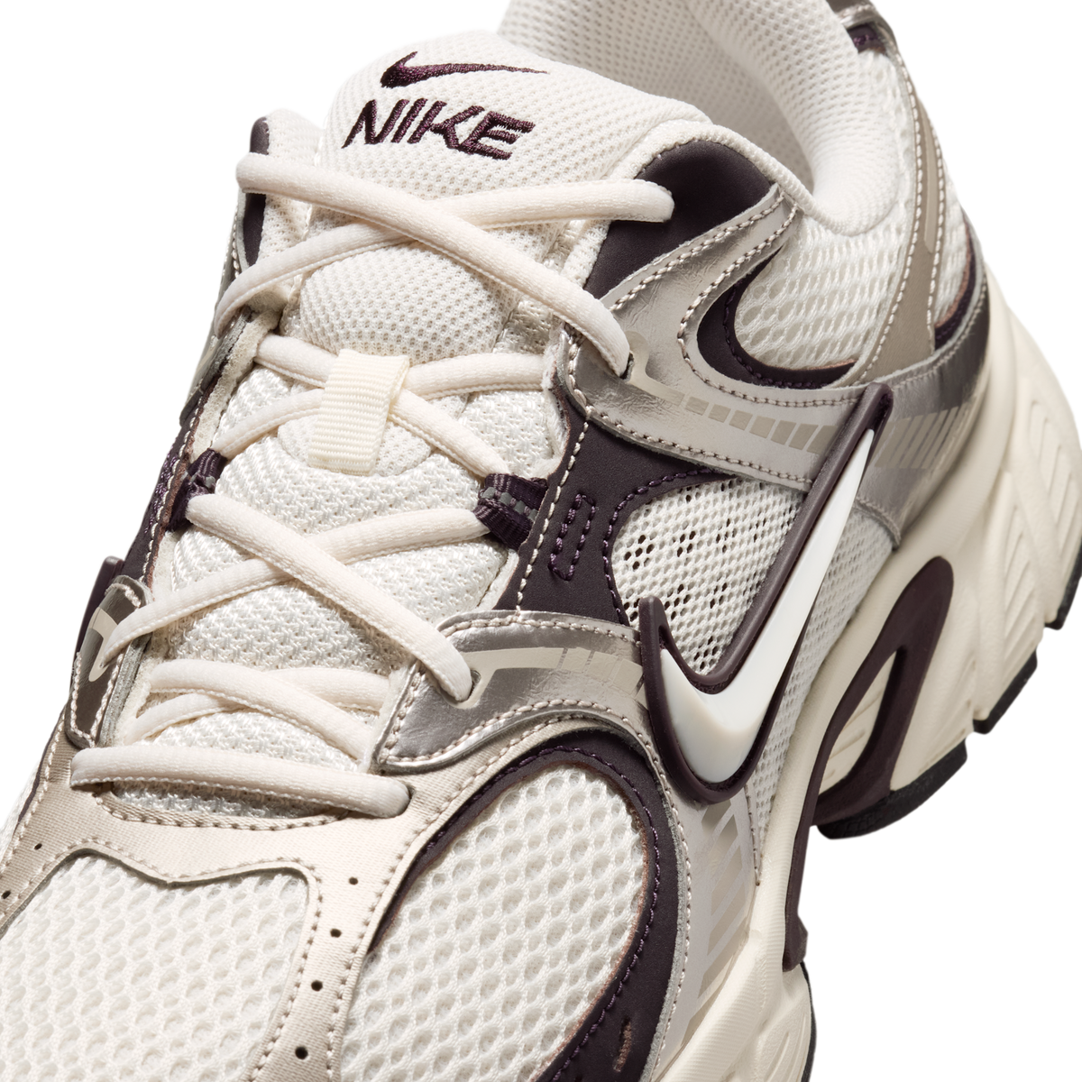 Nike V5 RNR Phantom Burgundy Ash