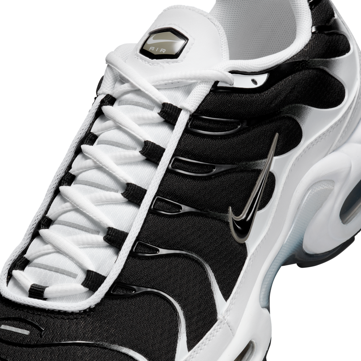 Nike Air Max Plus White Black Metallic Pewter | CT1094-102