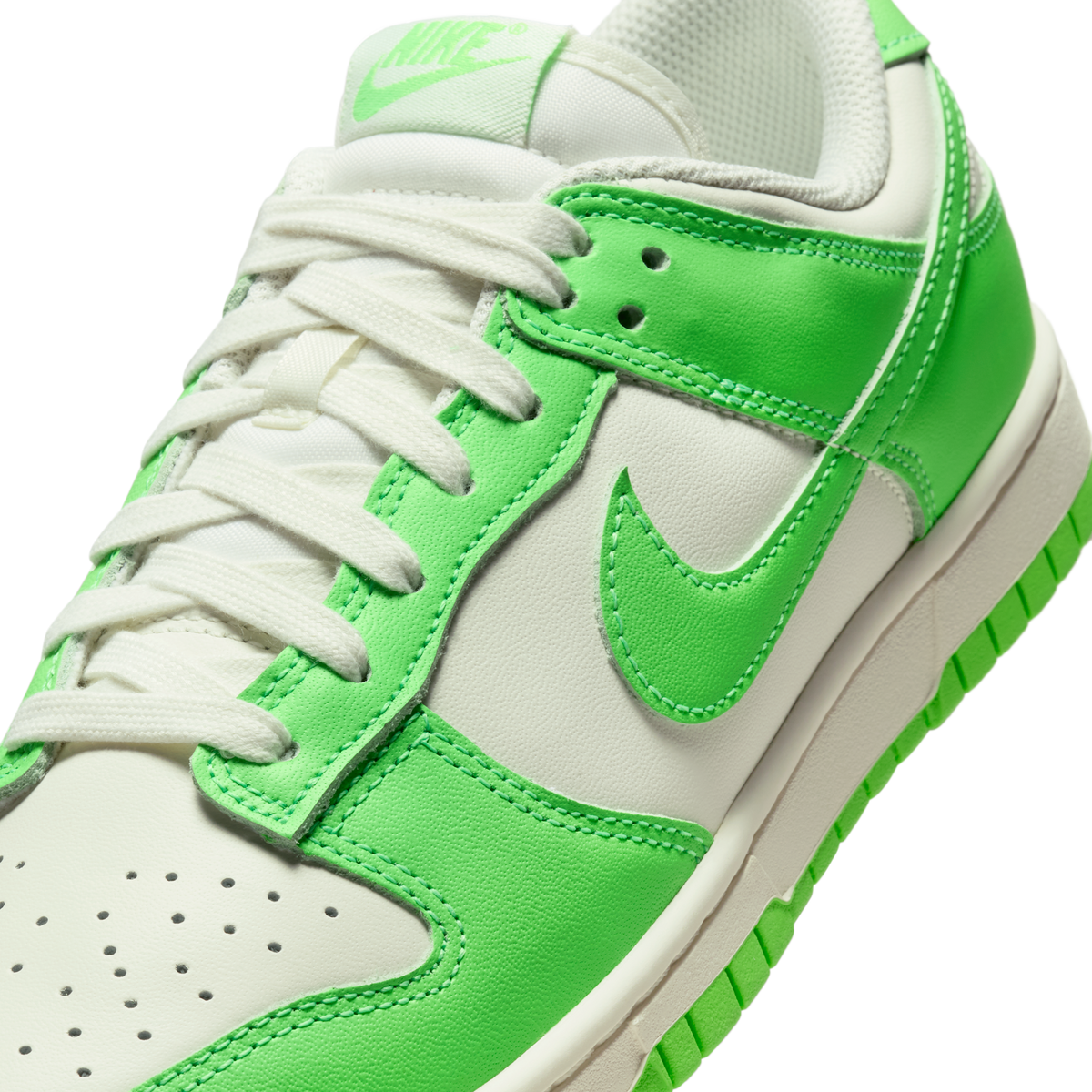 Nike Dunk Low Green Strike (Women's) | HV0842-133