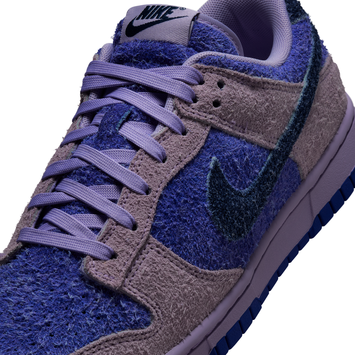 Nike Dunk Low SE Hydrangeas (Women's)