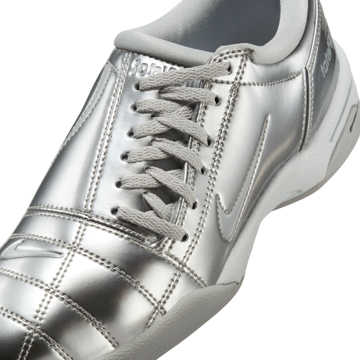 Nike Total 90 3 SP Metallic Platinum (Women's)