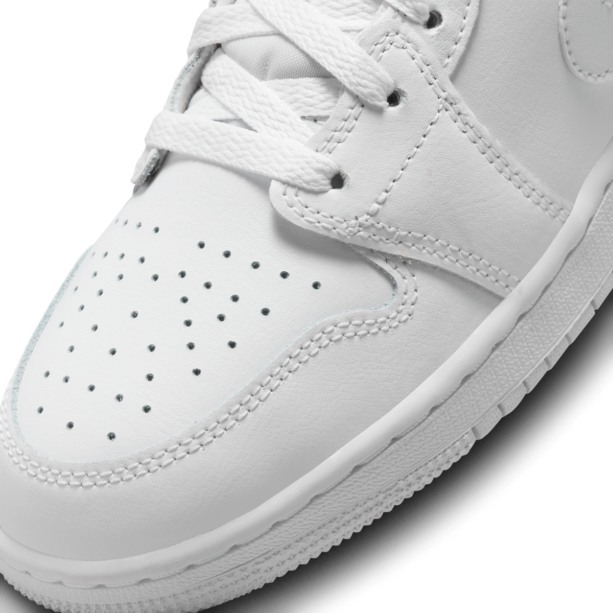Jordan 1 Mid Triple White (2023) (GS)