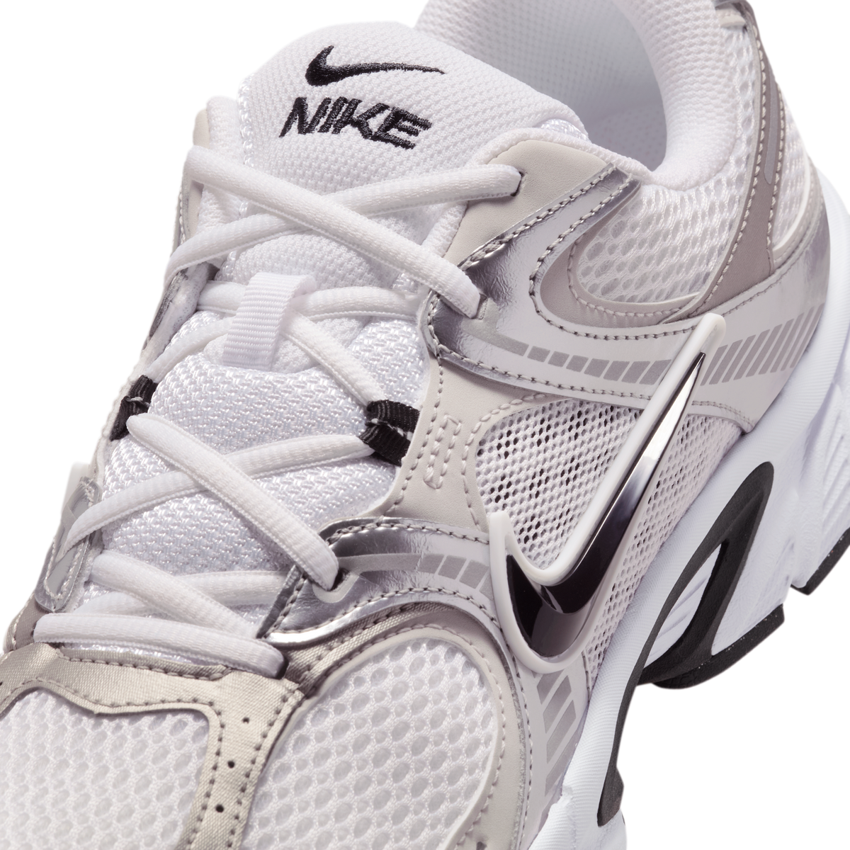Nike V5 RNR White Vast Grey College Grey Black