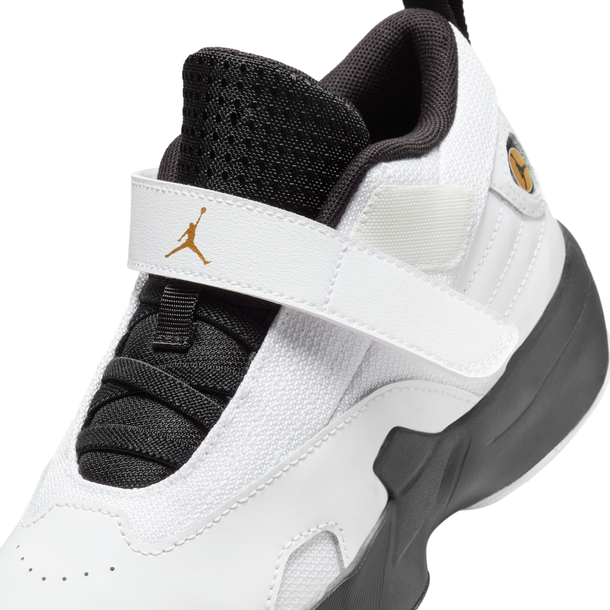 Jordan Max Aura 6 White Black Metallic Gold (PS)