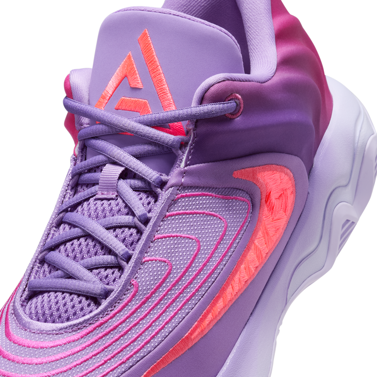 Nike Giannis Immortality 4 Black Raspberry