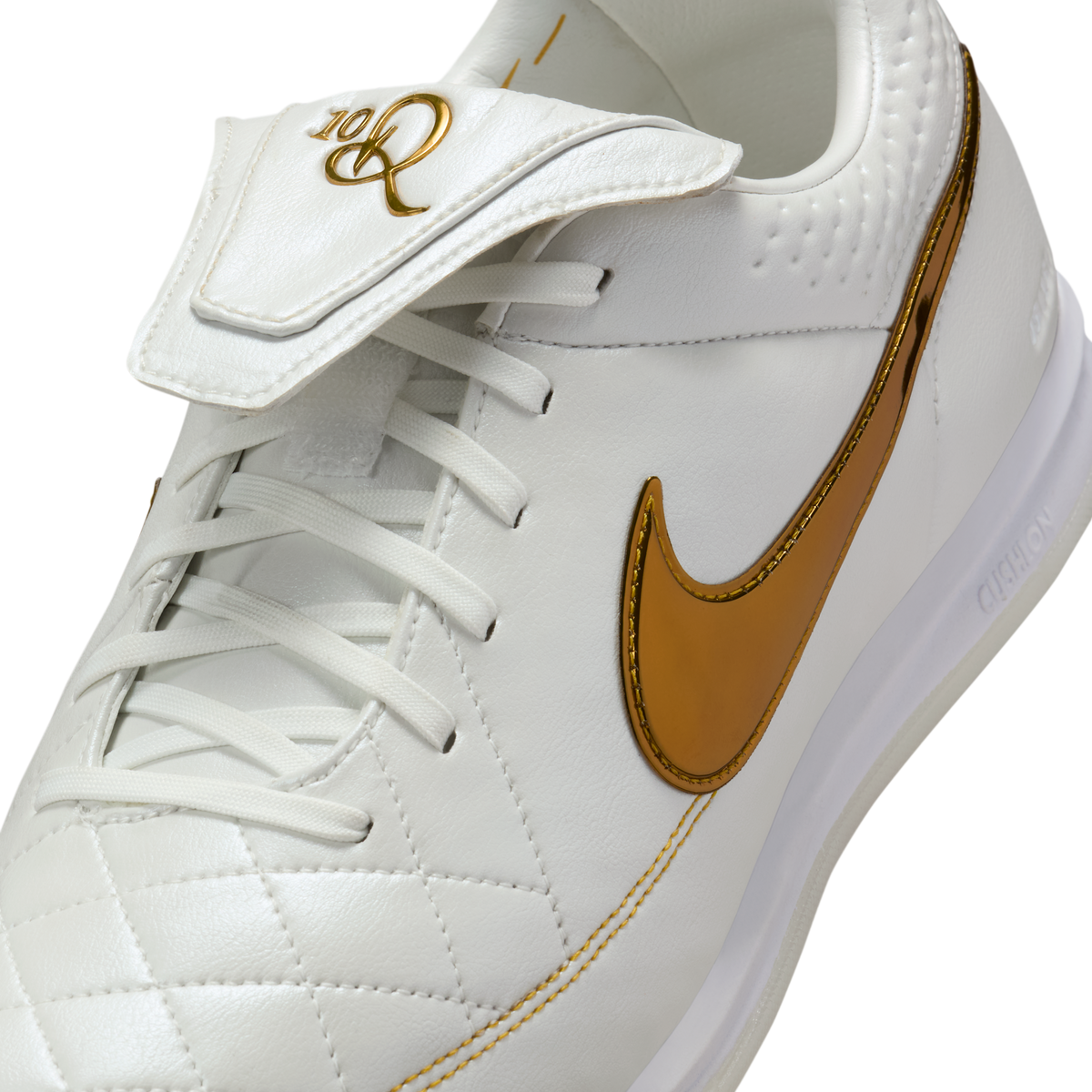 Nike Tiempo Legend Ronaldinho Touch of Gold