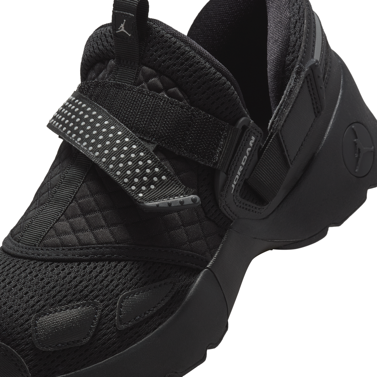 Jordan Trunner LX Triple Black (Women's)