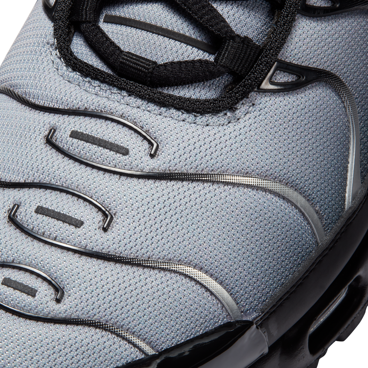 Nike Air Max Plus Black Particle Grey Vapour Green | CZ7552-001