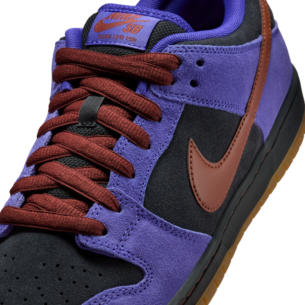Nike SB Dunk Low Persian Violet