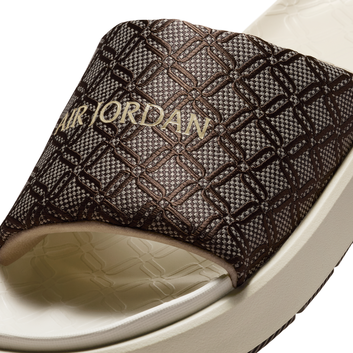 Jordan Sophia Rattan Baroque Brown Legend Medium Brown (Women's)