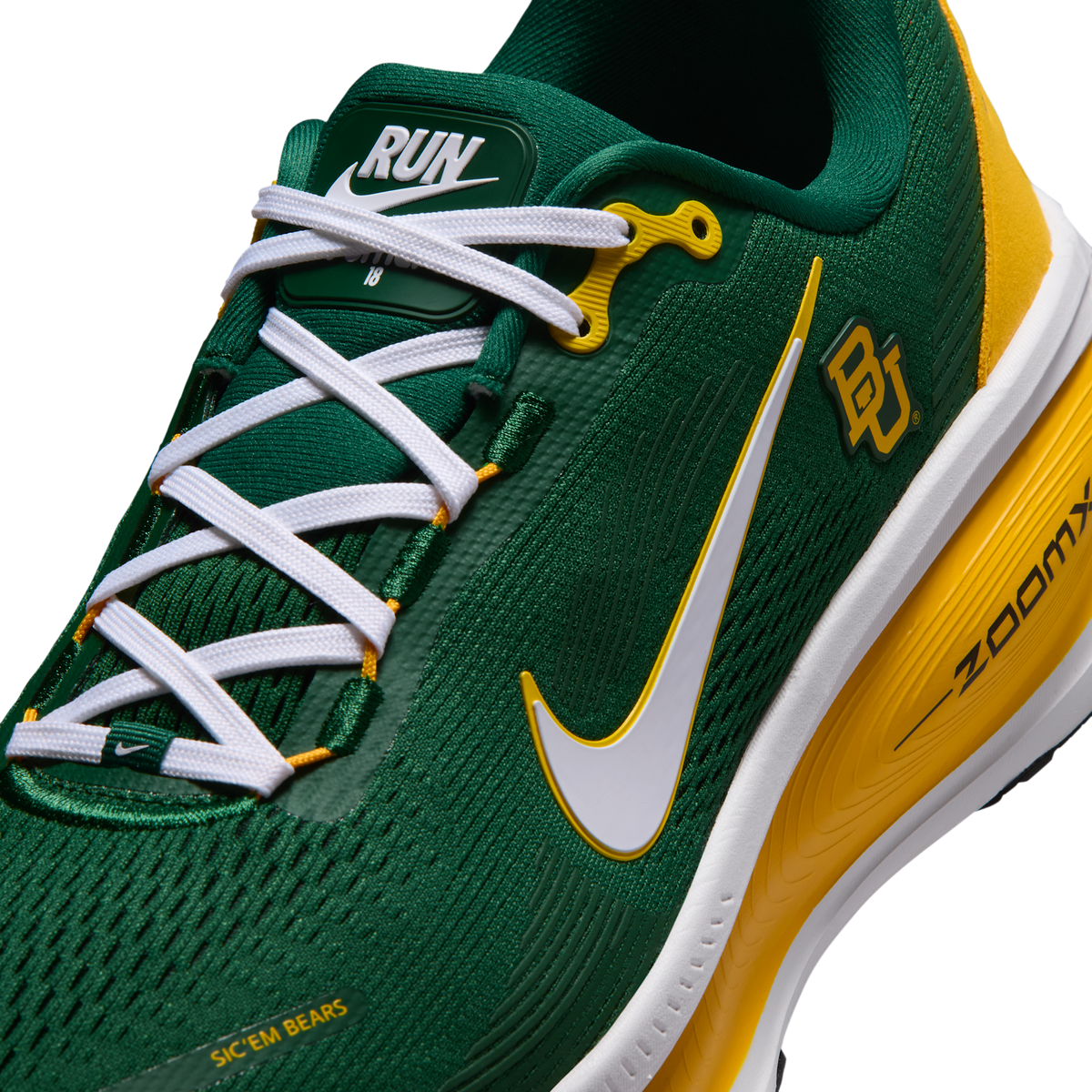 Nike Vomero 18 Baylor