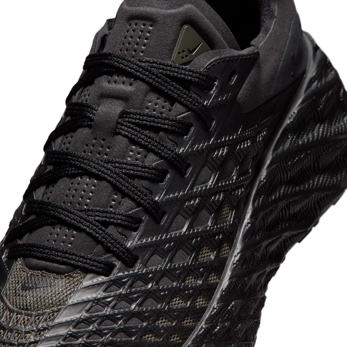 Nike Ava Edge Black Newsprint