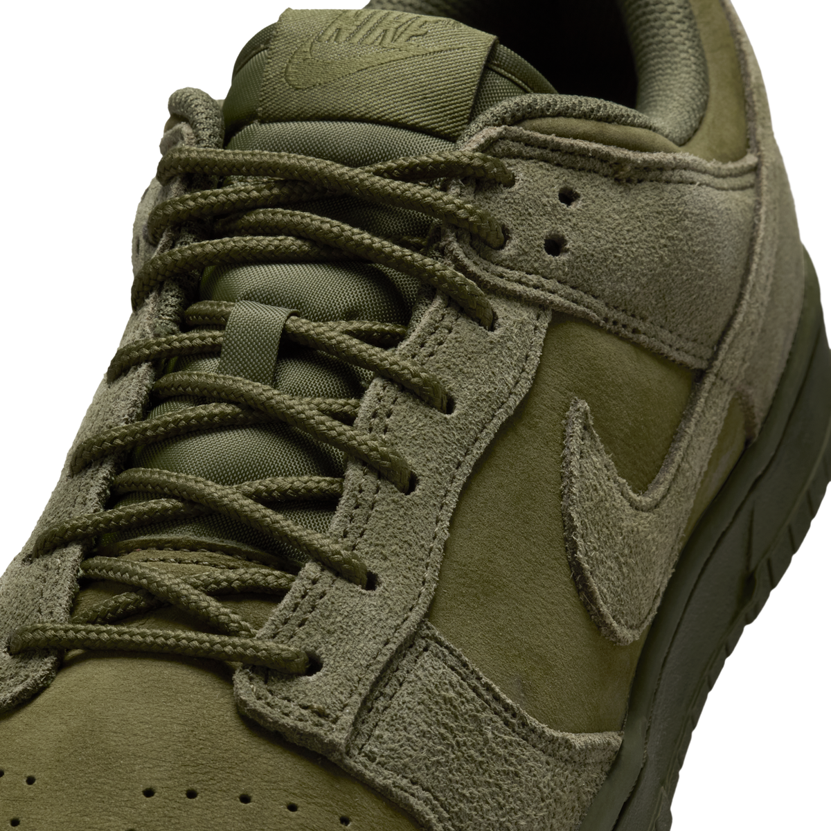 Nike Dunk Low SE Olive Canvas