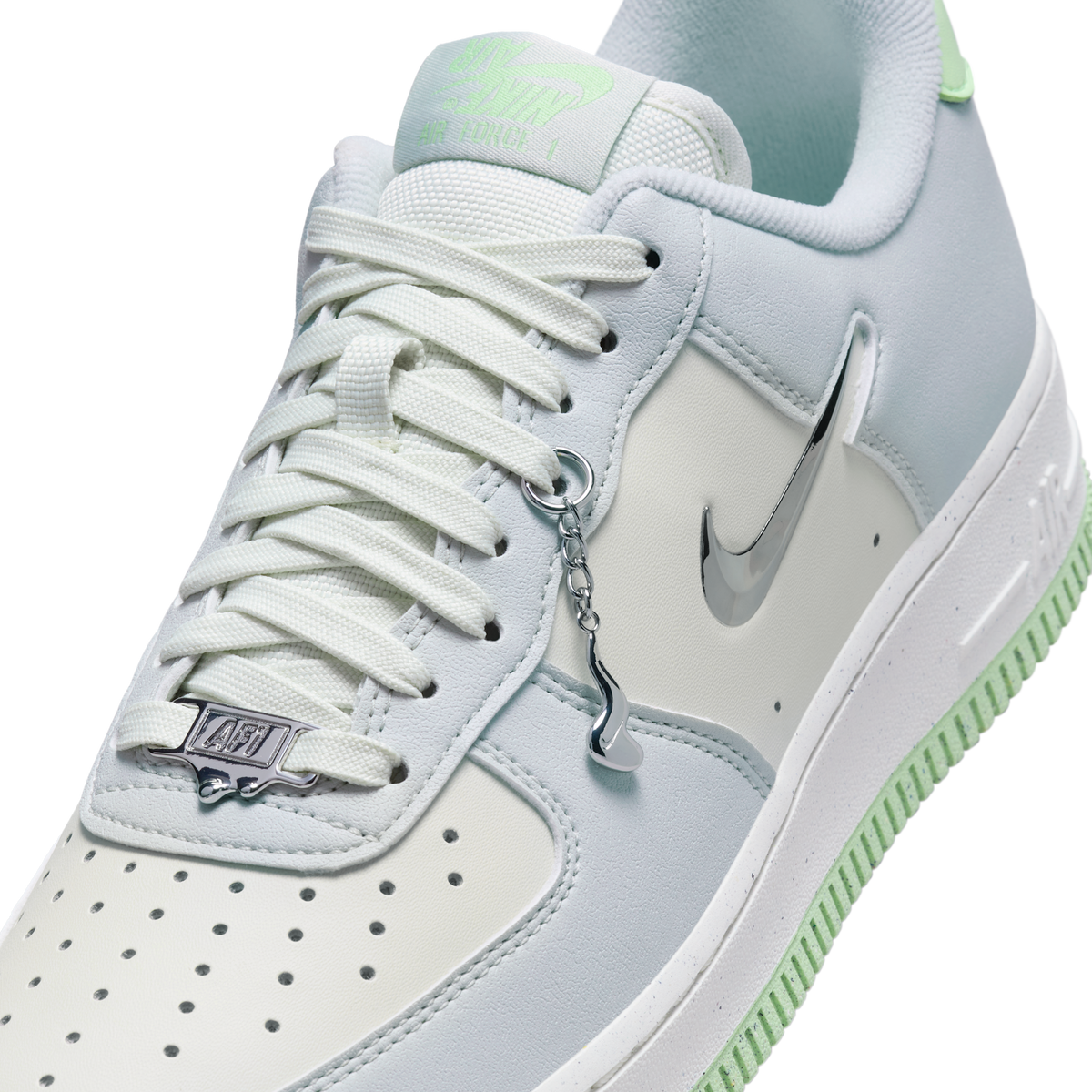 Nike Air Force 1 Low '07 SE Next Nature Sea Glass Vapor Green Liquid Metal (Women's)