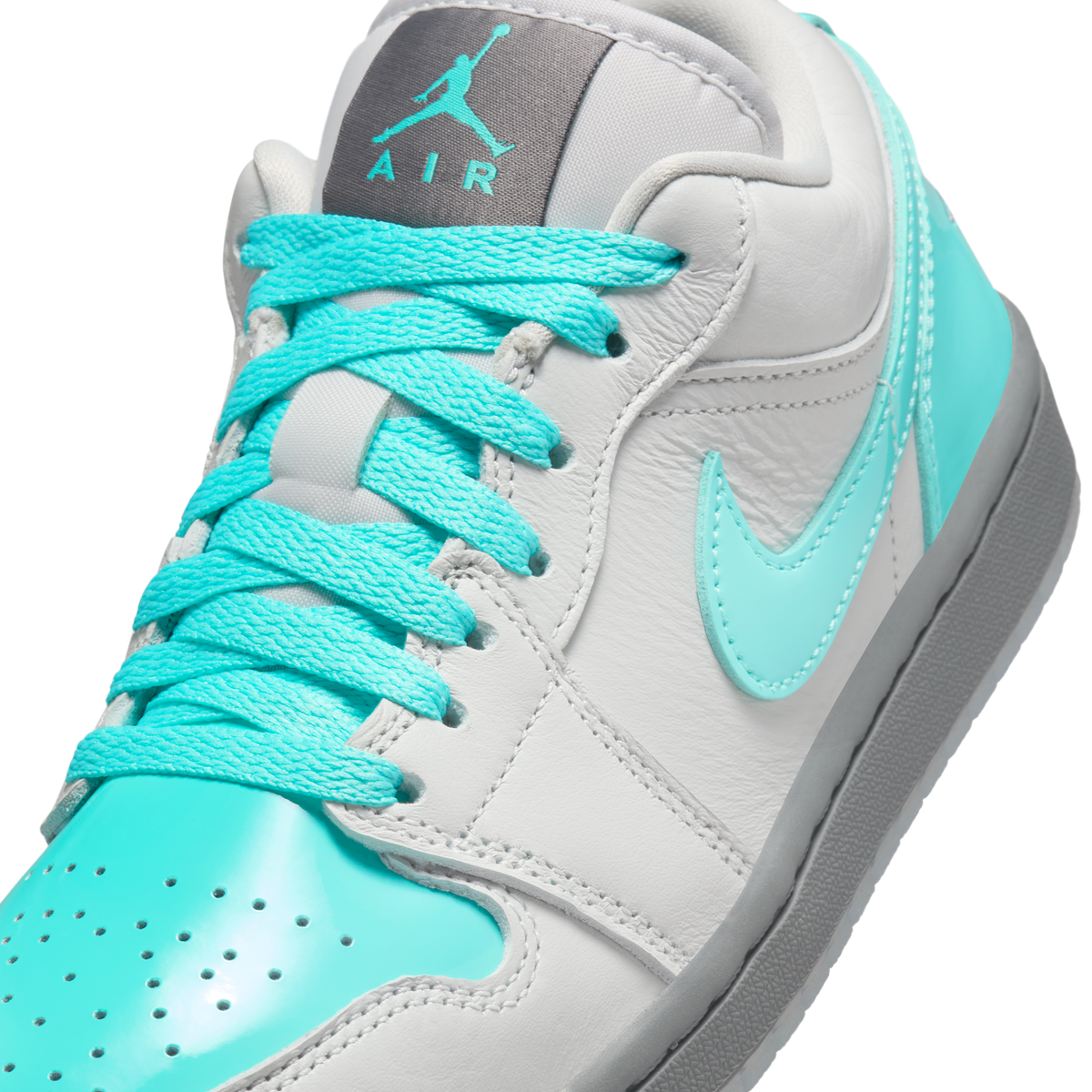 Jordan 1 Low SE Polaroid (Women's)
