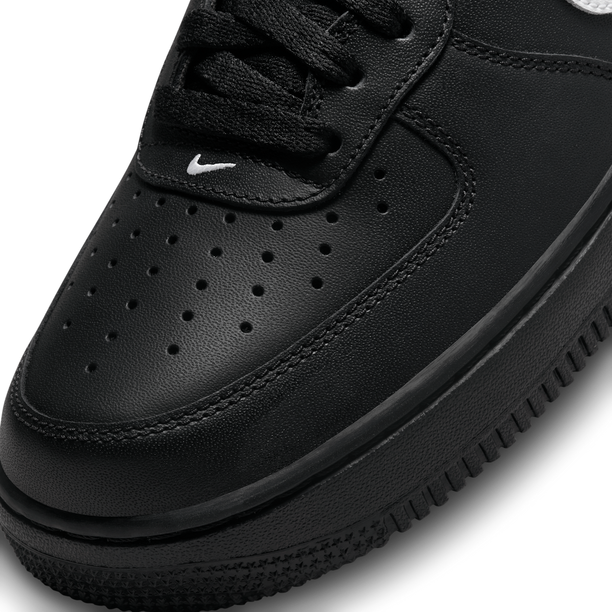 Nike Air Force 1 Low '07 Black White