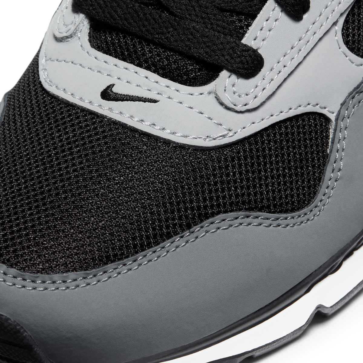 Nike Air Max Correlate Black White Grey | 511416-011