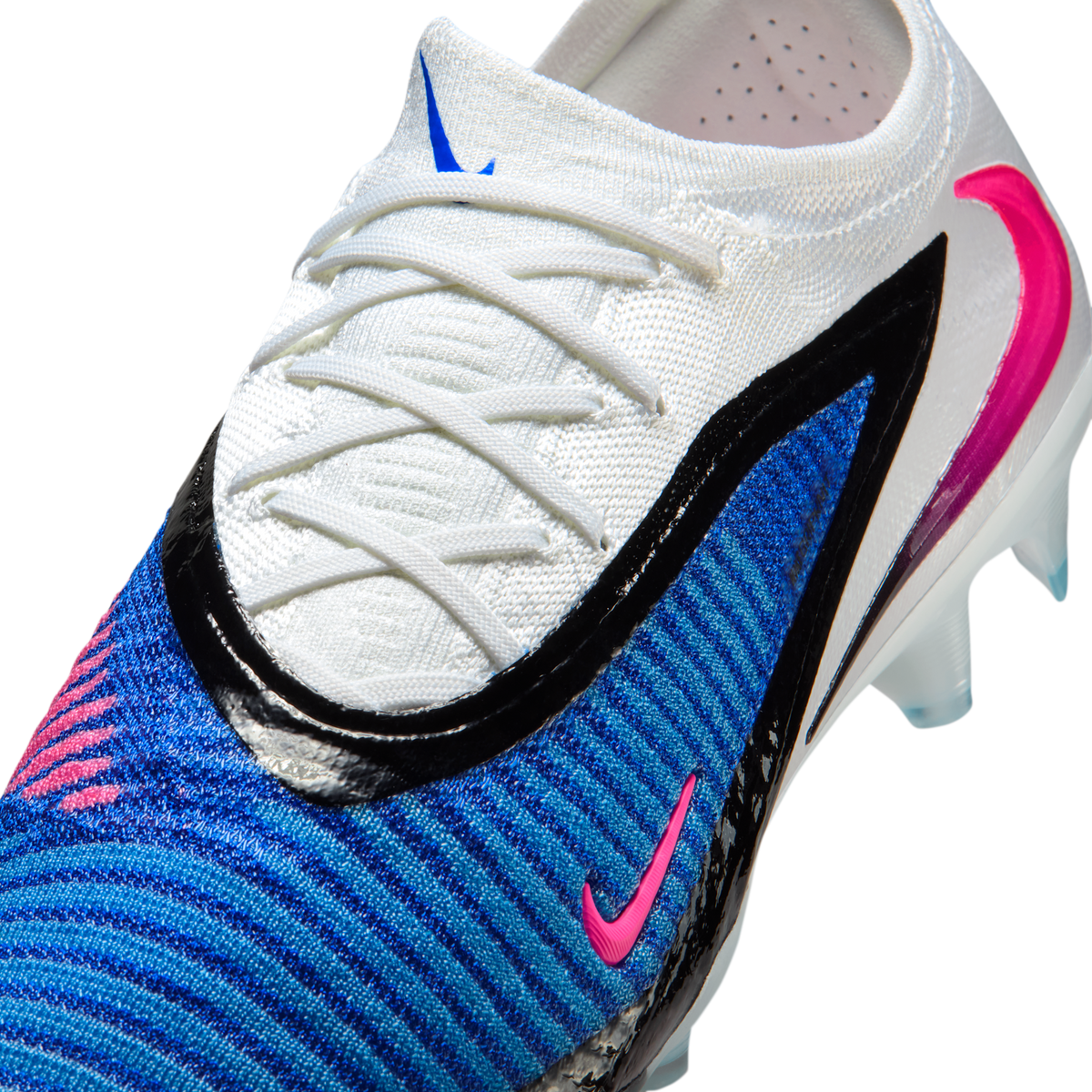 Nike Phantom 6 Low Elite FG Attack Pack