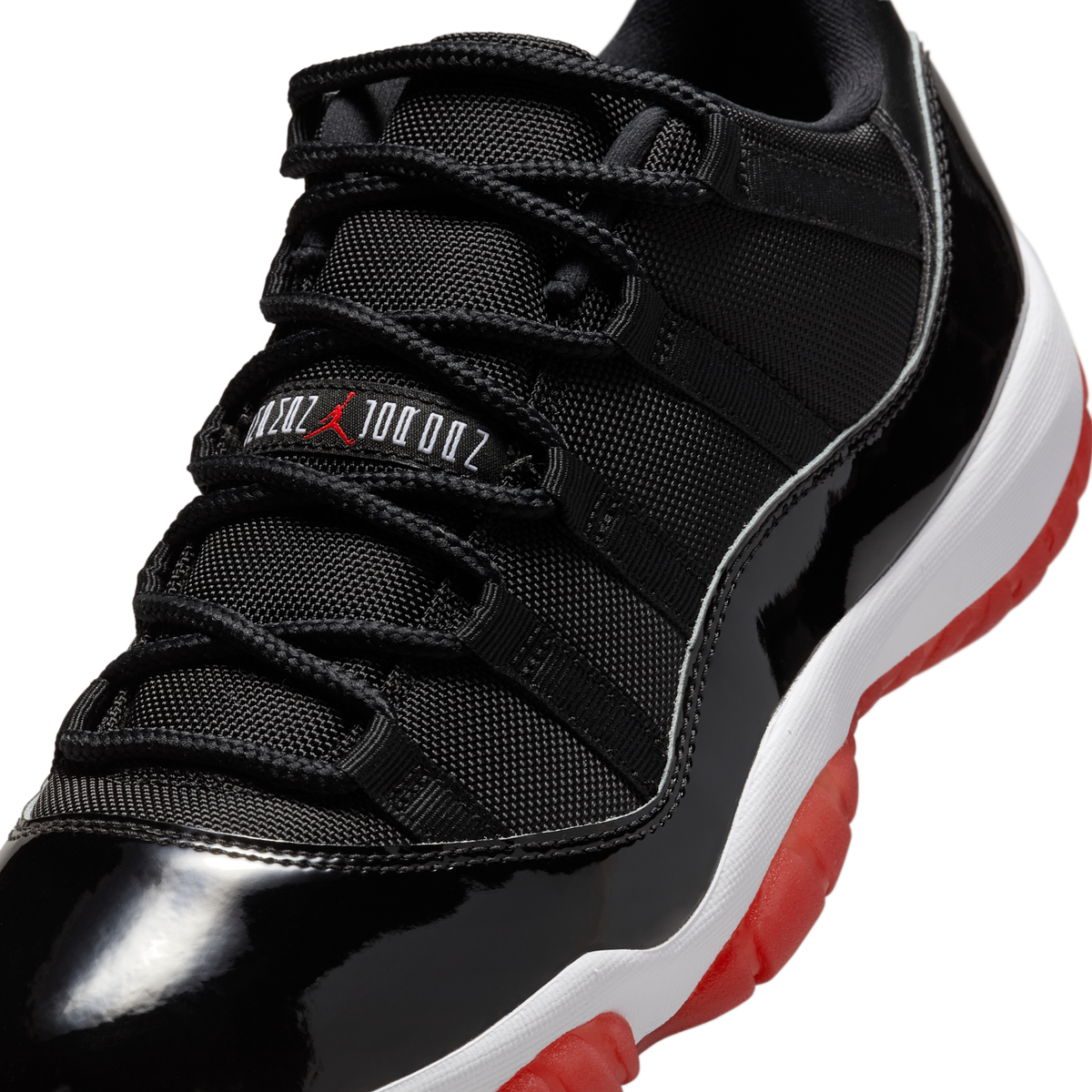 Jordan 11 Retro Low Bred (2025)