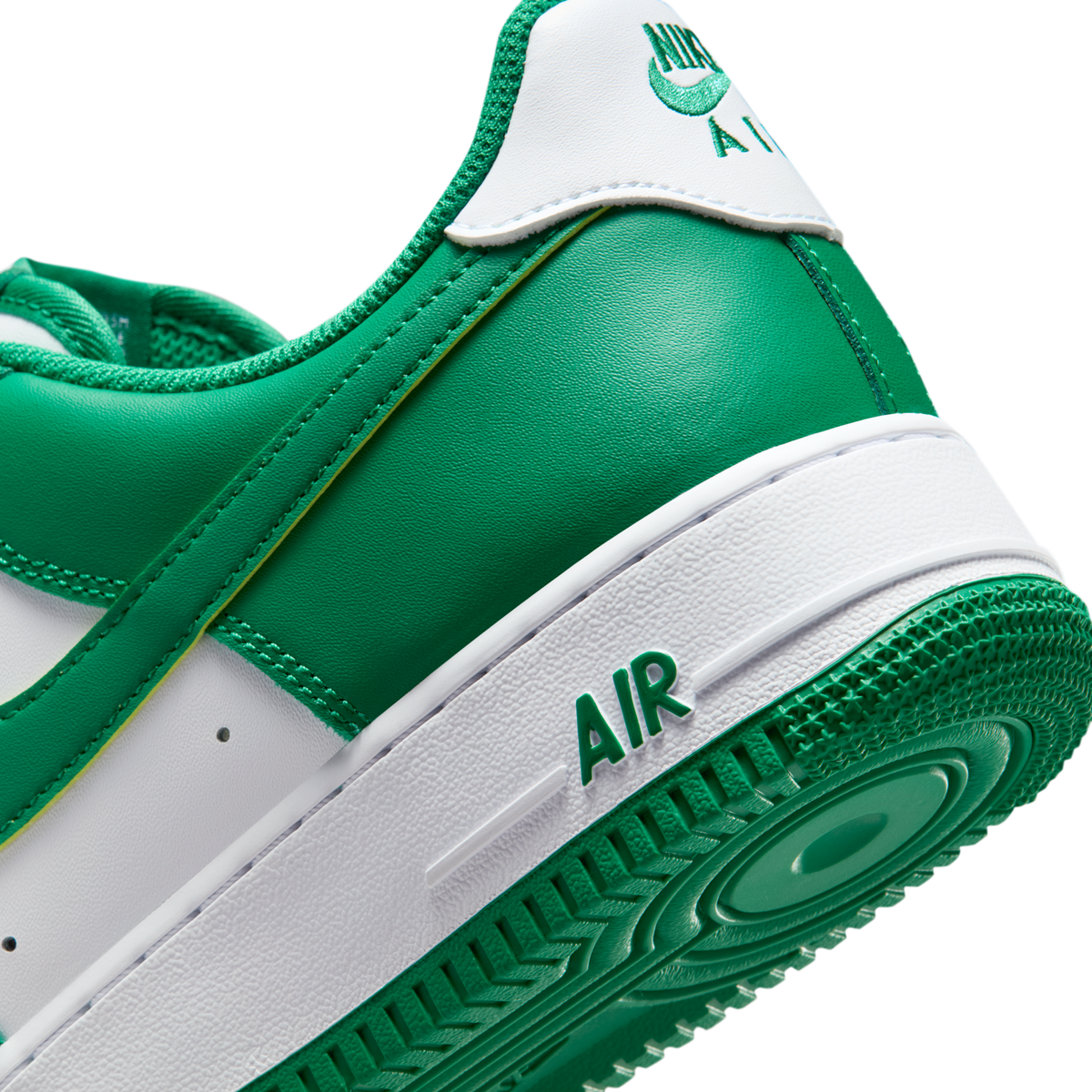Nike Air Force 1 Low '07 Malachite White