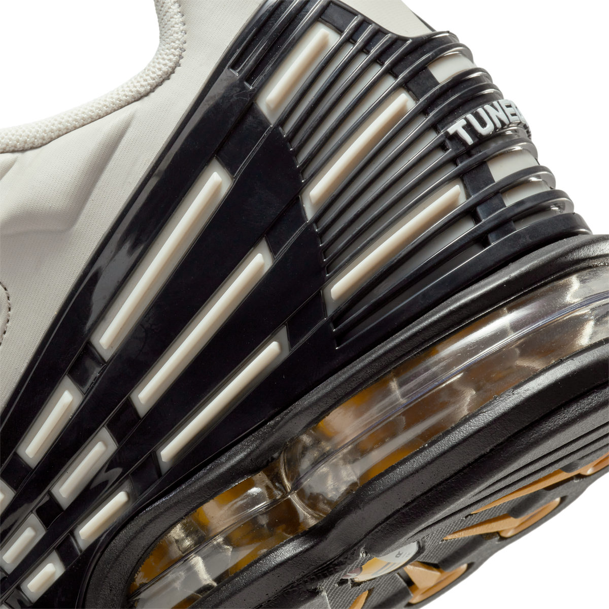 Nike Air Max Plus 3 Bone Black | DO6385-001
