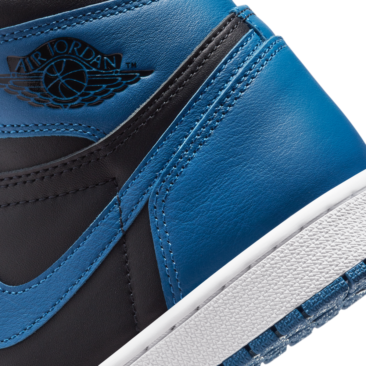 Jordan 1 Retro High OG Dark Marina Blue