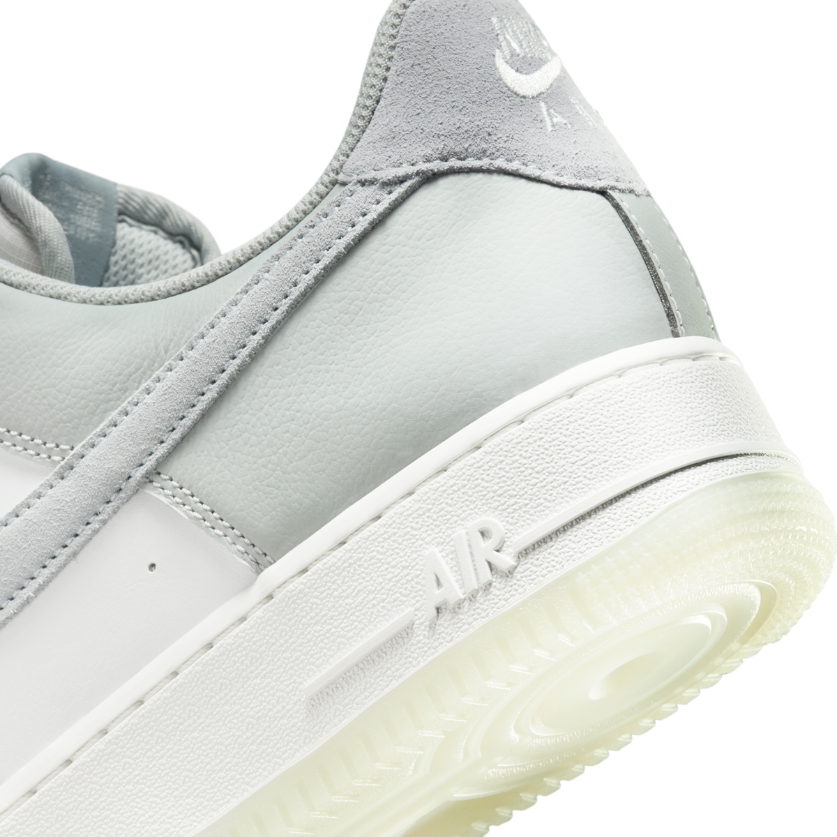 Nike Air Force 1 '07 Light Silver Pumice