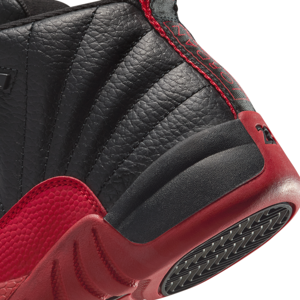 Jordan 12 Retro Flu Game (2016) (PS)