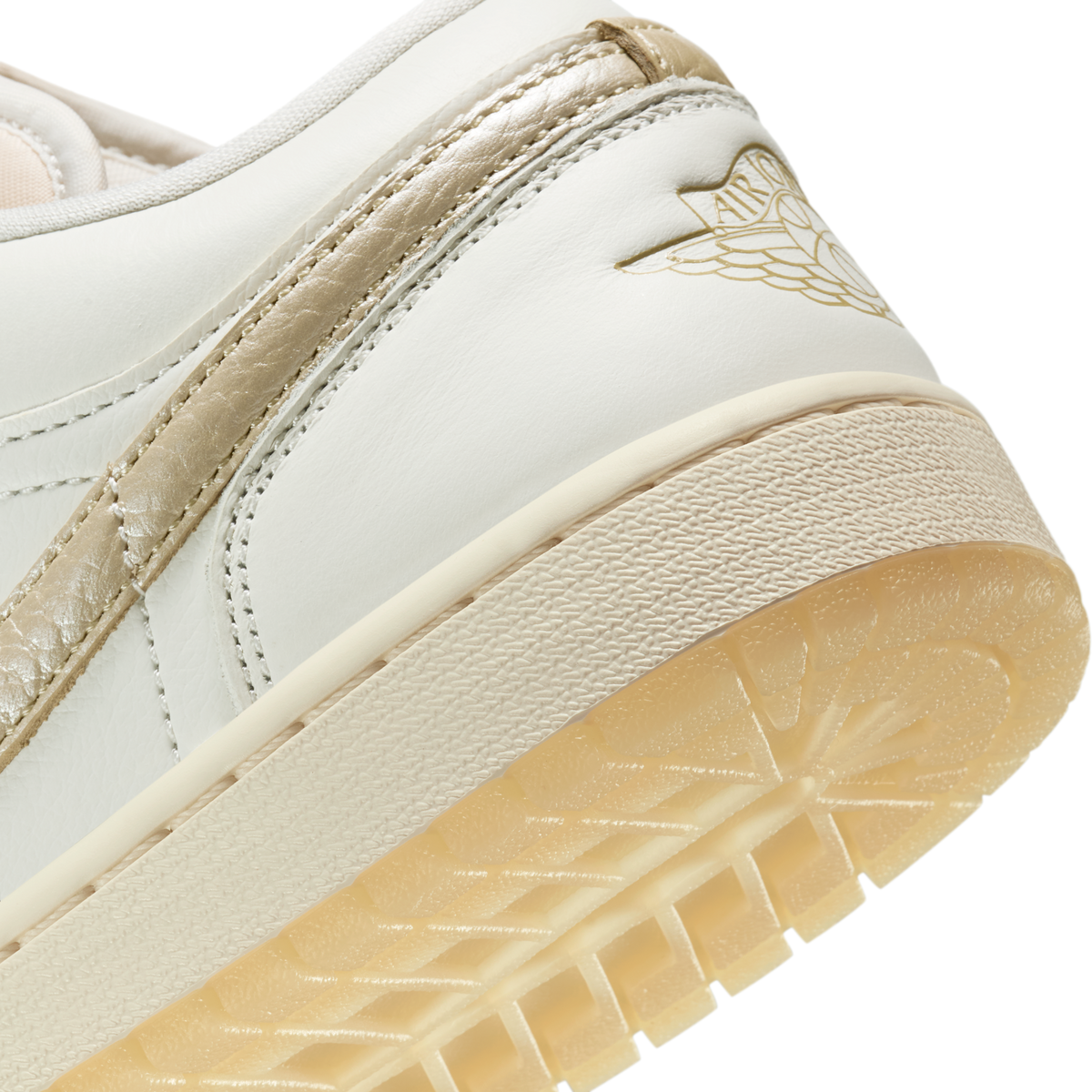 Jordan 1 Low SE Metallic Team Gold (Women's)