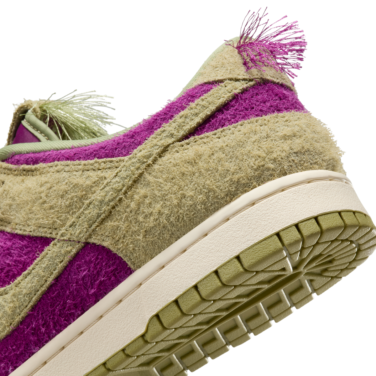 Nike Dunk Low Retro SE Viotech Dusty Olive