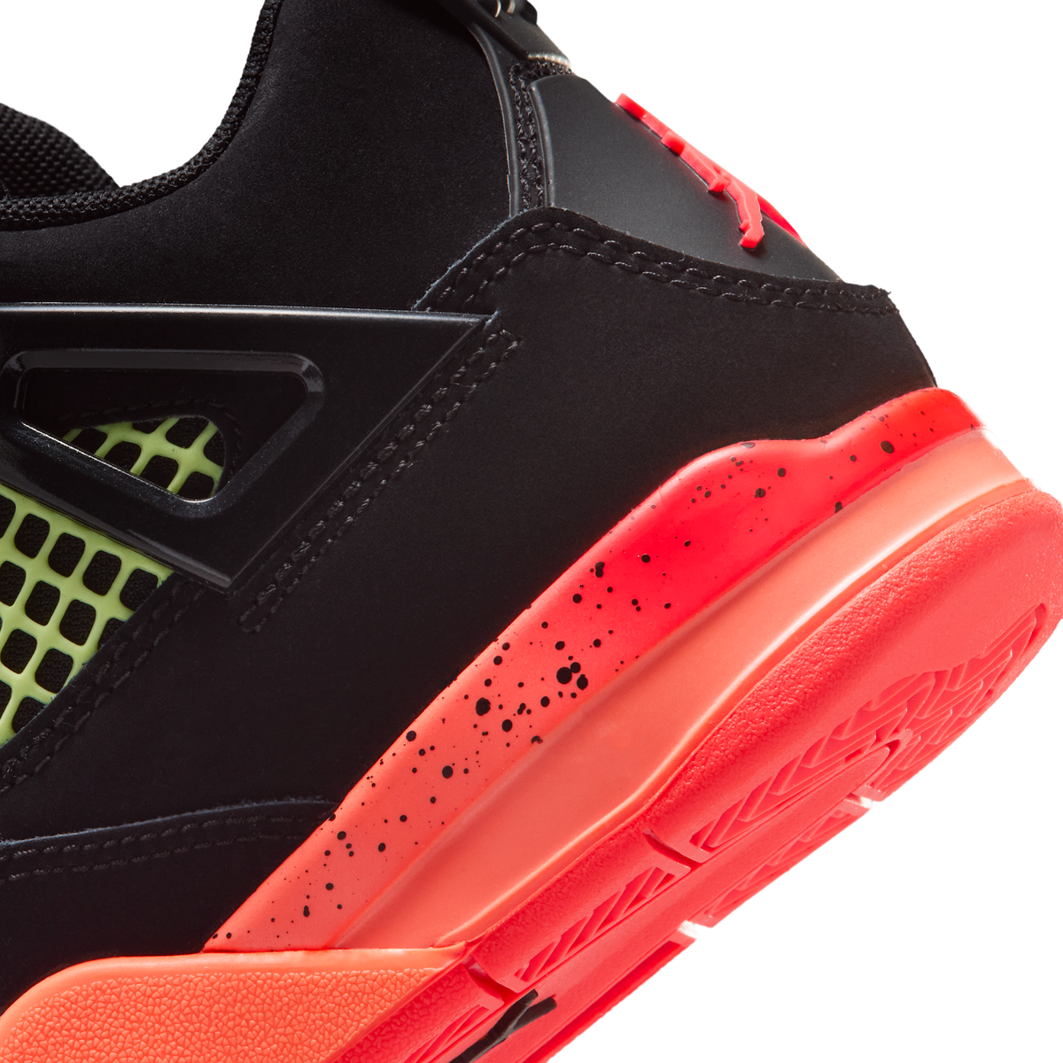 Jordan 4 Retro Black Infrared Barely Volt (PS)