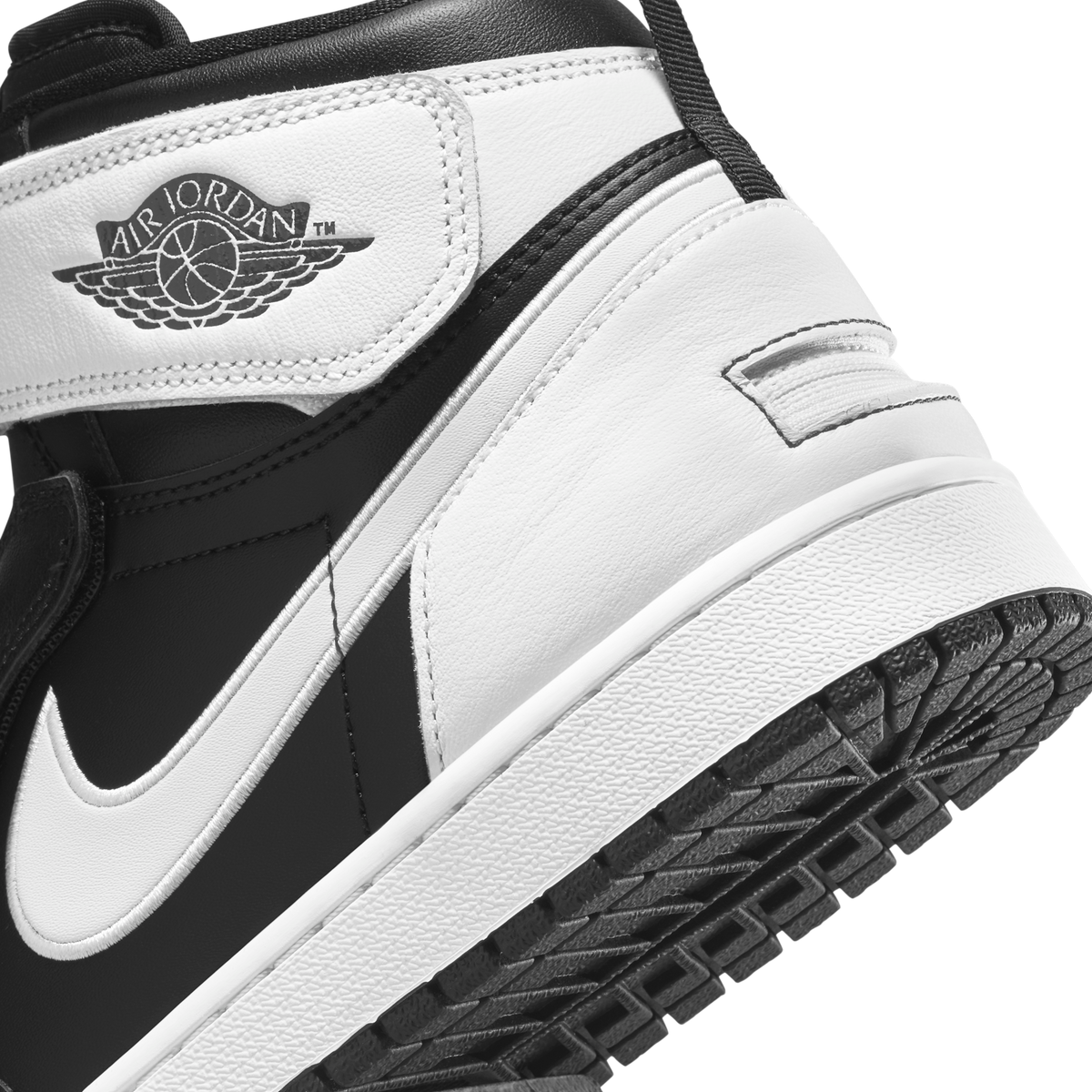 Jordan 1 High FlyEase Panda