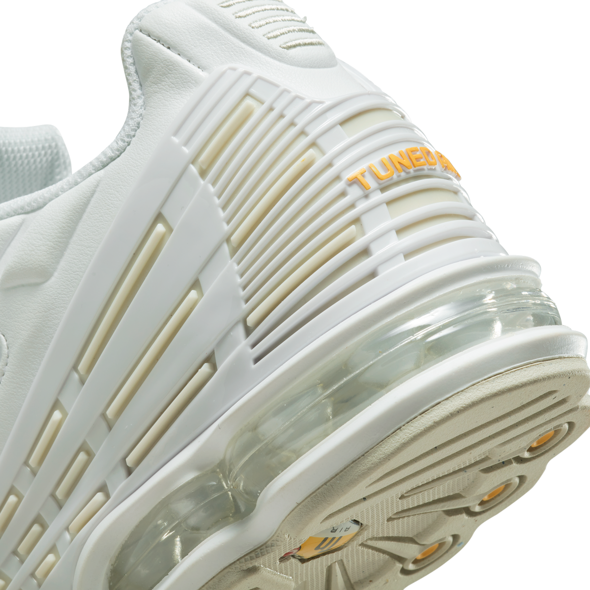 Nike Air Max Plus 3 Multi-Swoosh Light Bone | DX2653-100