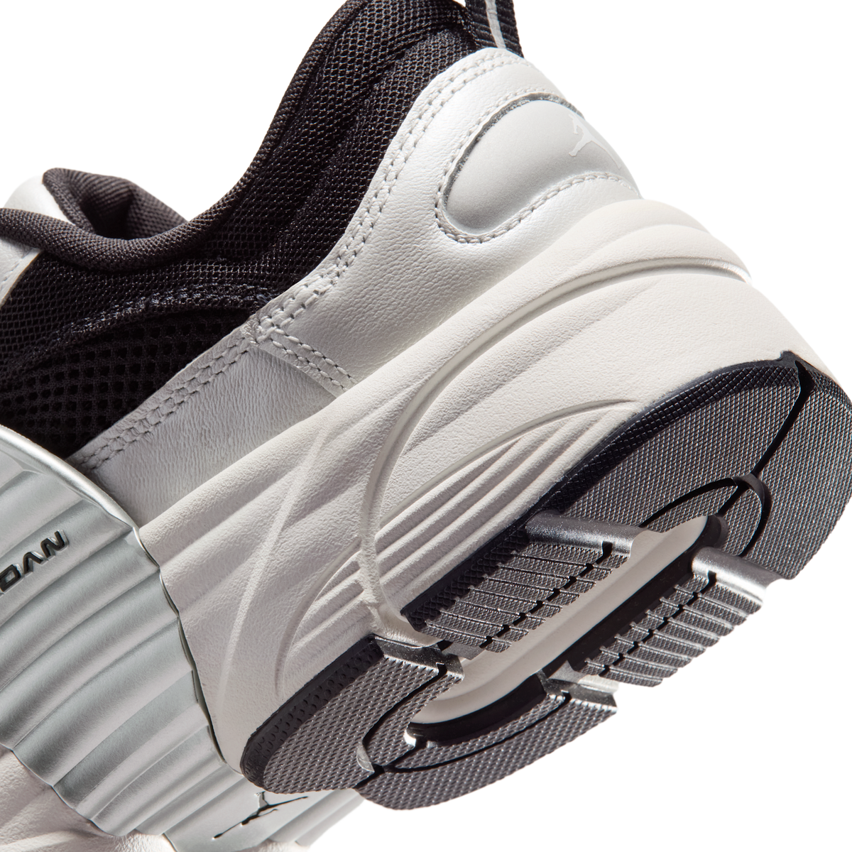 Jordan Trunner O/S Photon Dust Black Sail
