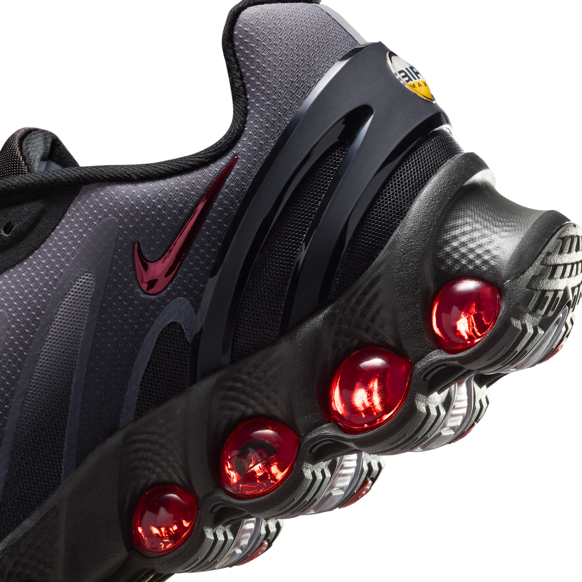 Nike Air Max Dn8 Black Gym Red | FQ7860-011