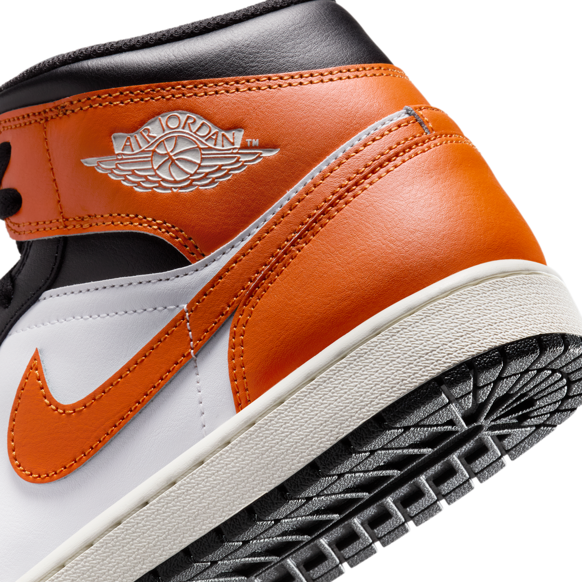 Jordan 1 Mid Black Toe Starfish