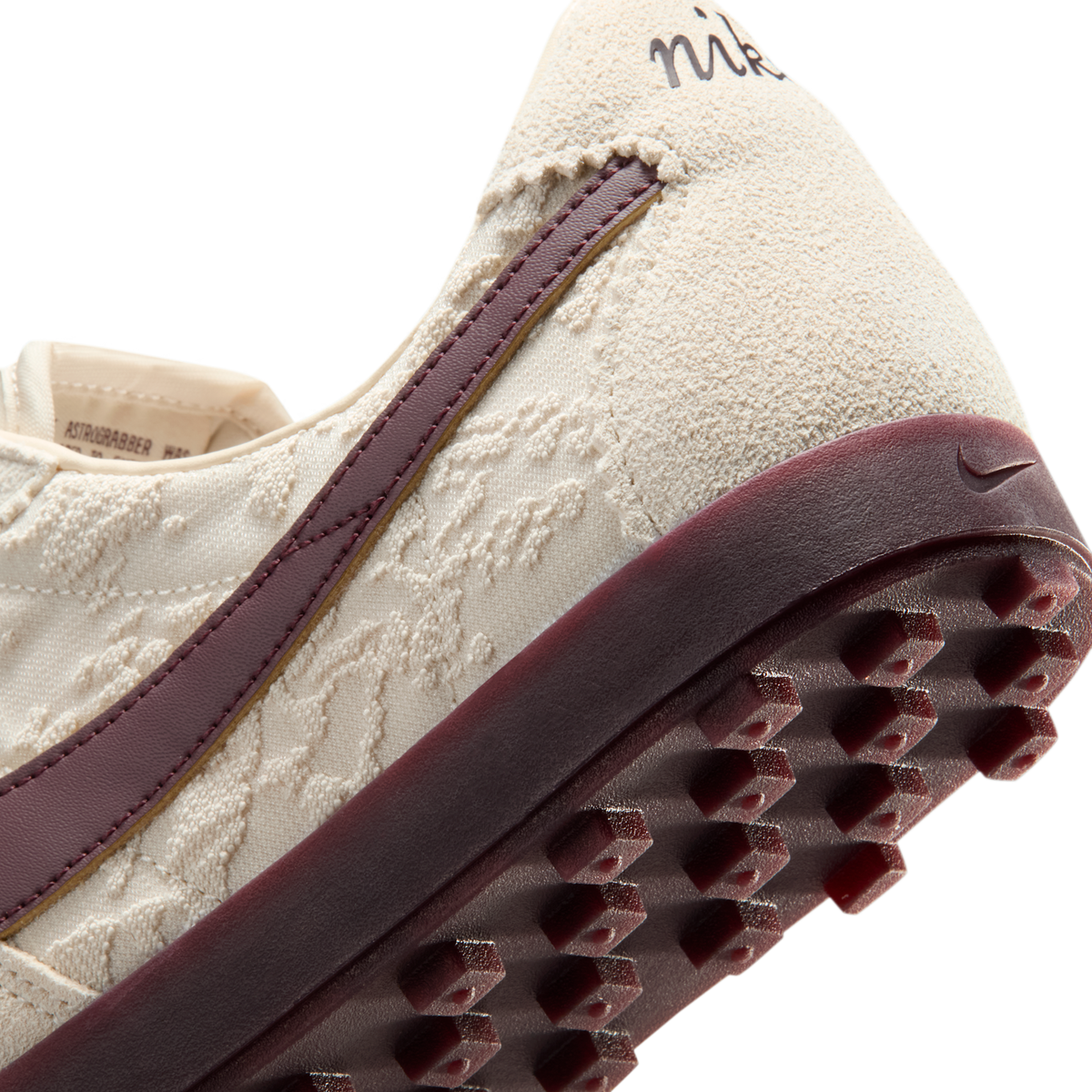 Nike Astro Grabber Leather SE Light Cream Burgundy Crush (Women's)