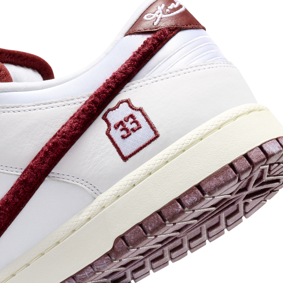 Nike Dunk Low Protro Kobe Bryant Lower Merion Home