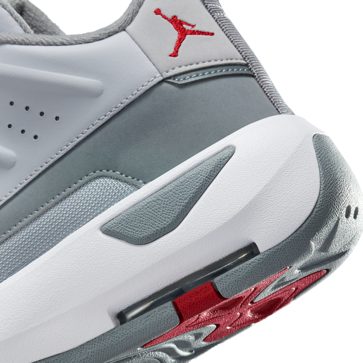 Jordan Max Aura 7 Wolf Grey Varsity Red