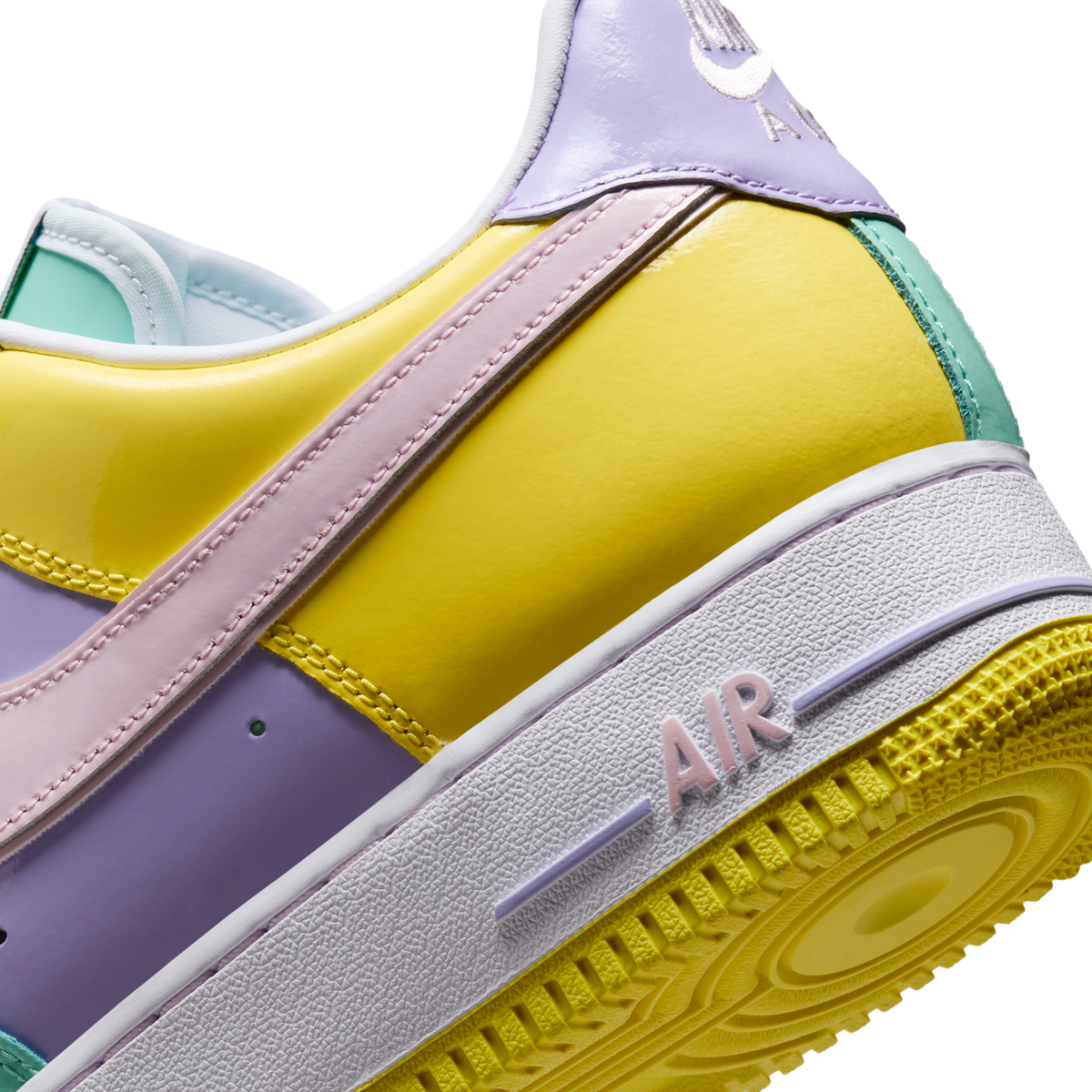 Nike Air Force 1 Low Easter (2026)