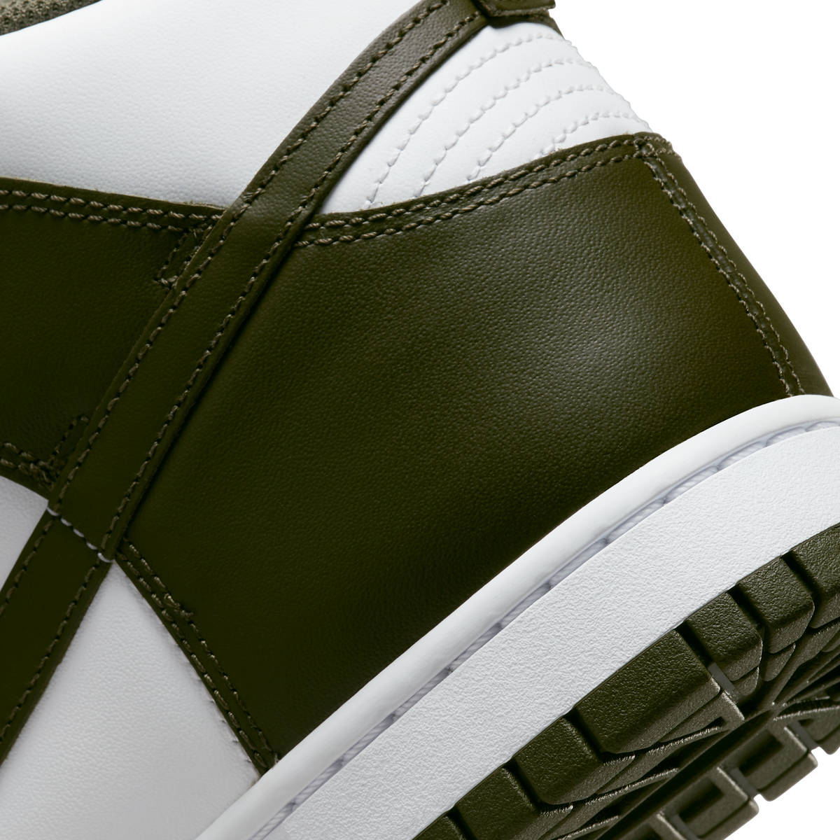 Nike Dunk High Retro Cargo Khaki (2021)