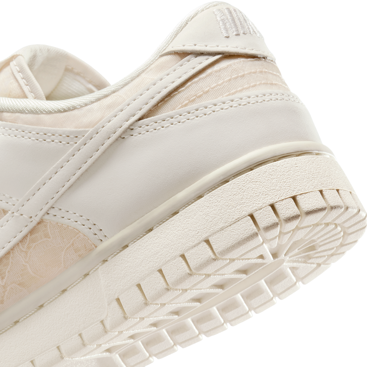 Nike Dunk Low Lace Soft Pearl (Women's) | HJ5870-100