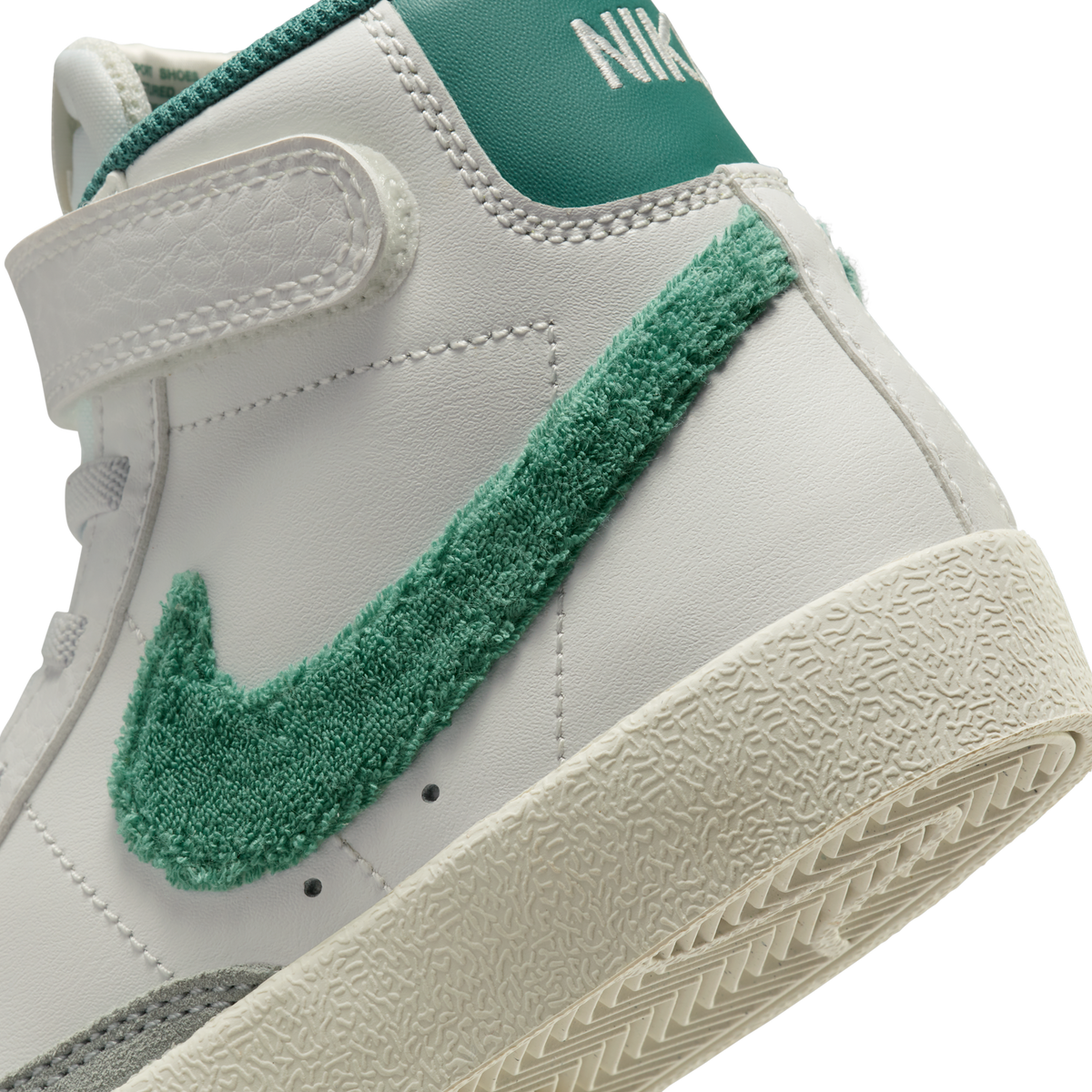 Nike Blazer Mid '77 Summit White Phantom Light Pumice Bicoastal (PS) | FZ1156-100