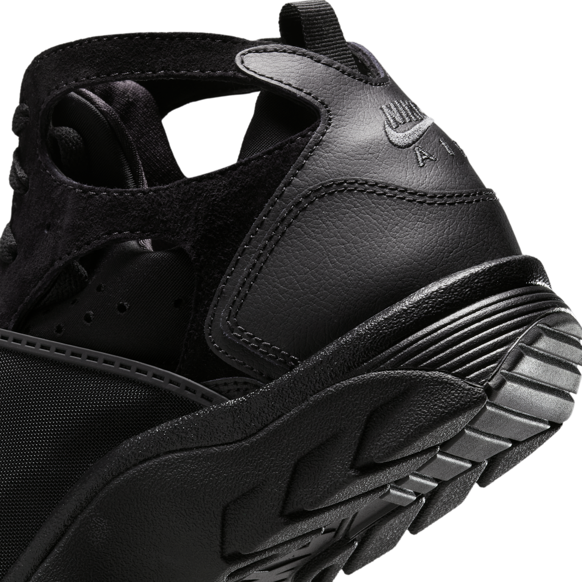 Nike Air Trainer Huarache Triple Black