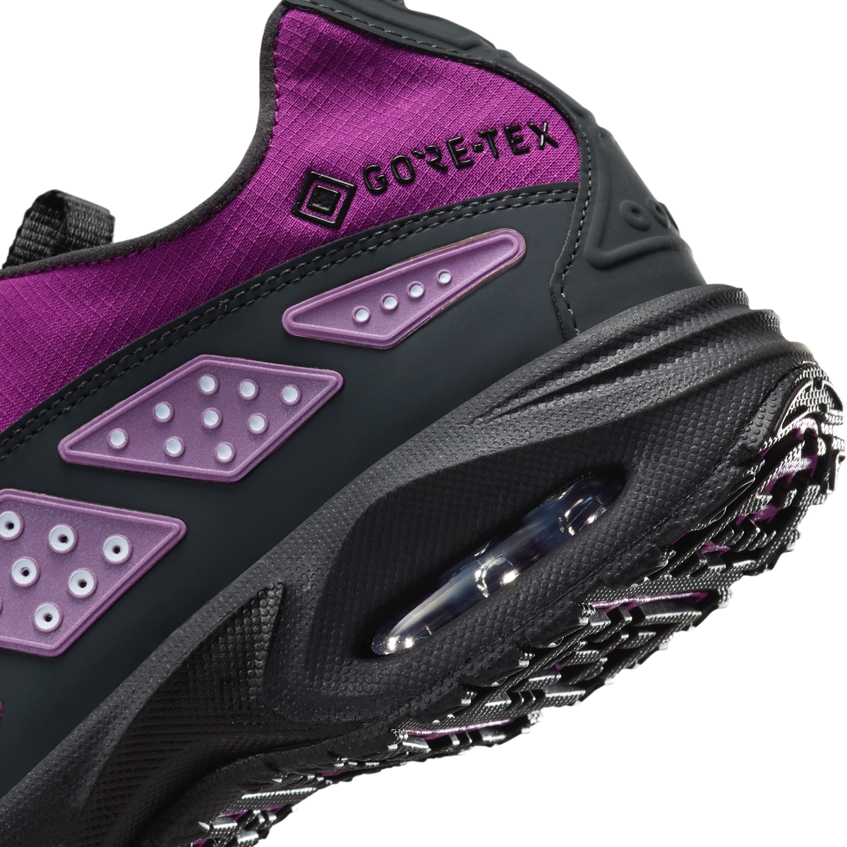 Nike Air Max Sunder Gore-Tex Bold Berry (Women's)