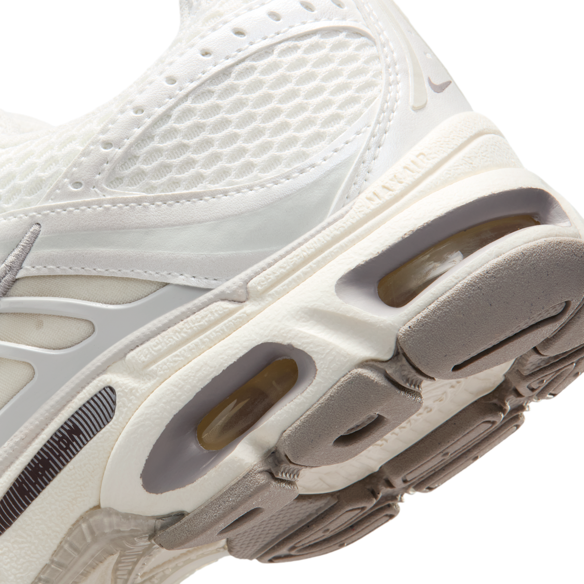 Nike Air Max Moto 2K Phantom Light Bone Sail (Women's)
