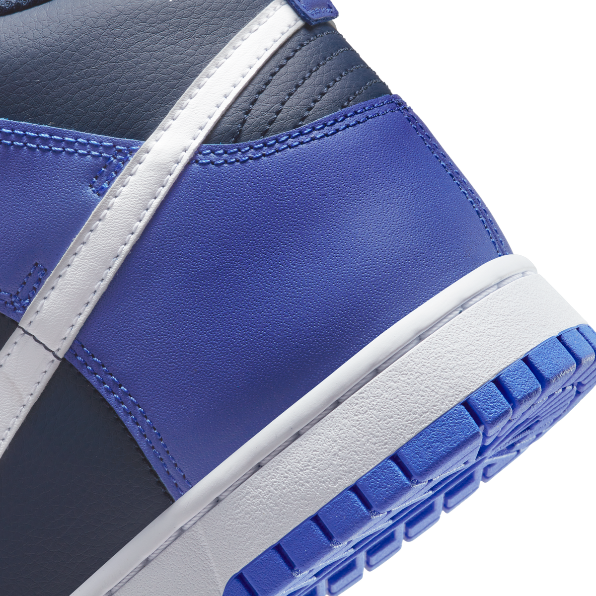 Nike Dunk High Medium Blue Midnight Navy